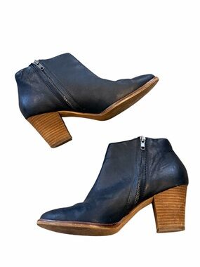 Madewell Billie Boot in Black